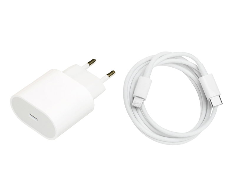 Зарядное усттройство Iphon 20W +кабель Type C/Lightning