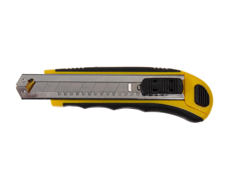 Нож SIGMA пластиковый корпус (8 лезвий, 18мм)